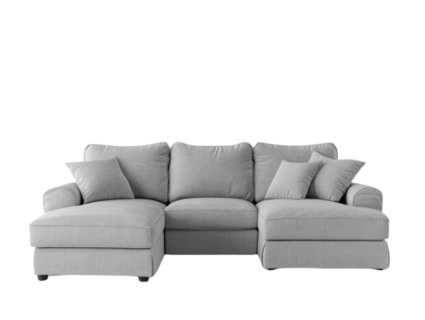 Divano angolare in tessuto grigio con chaise longue e cuscini decorativi