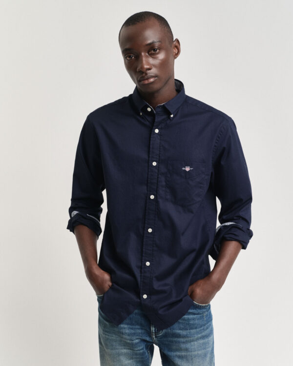 Seasonal Essential Regular Fit Archive Shield Poplin Shirt