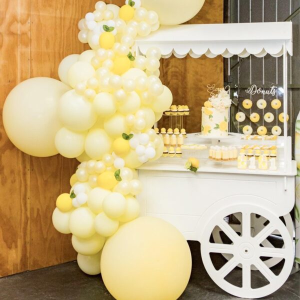 Pastel Yellow and White Balloons Assorted Sizes - Image 4