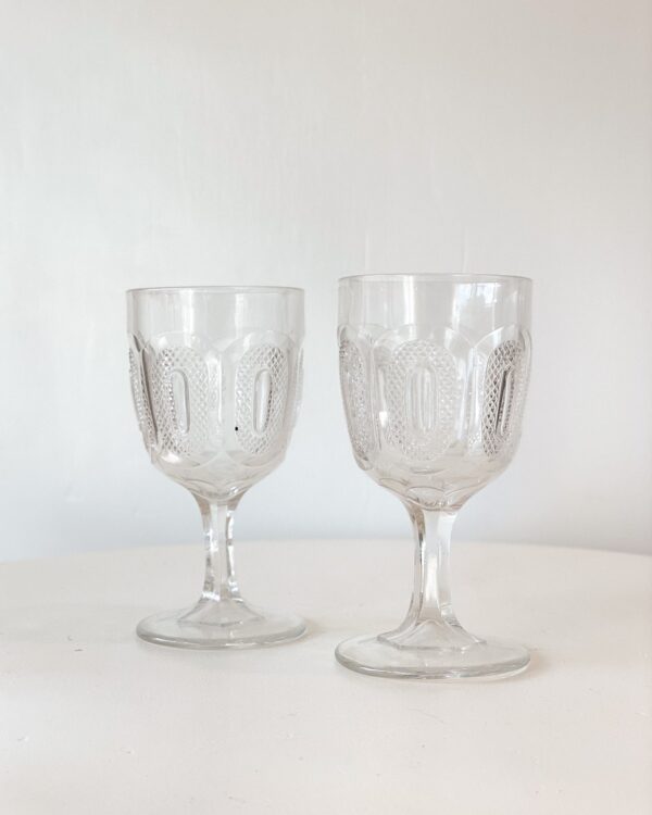 Vintage Wine Glasses (Set of 2)