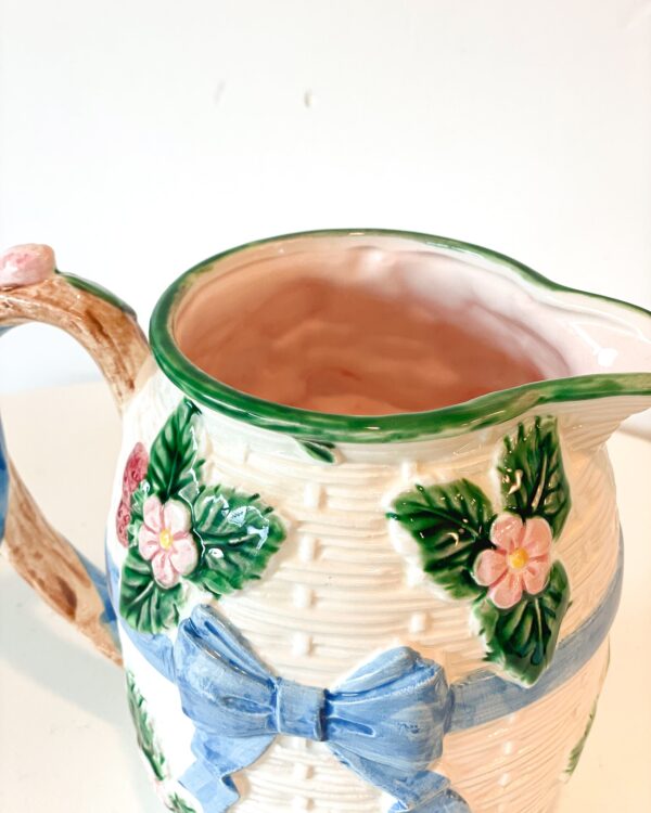 Pitcher - Image 5