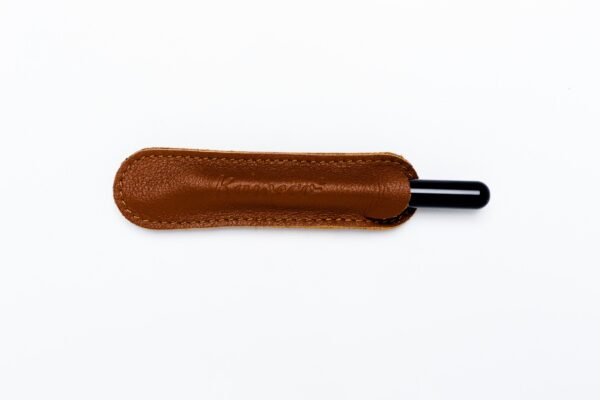 Leather Pouch for Small Fountain Pen - Image 2