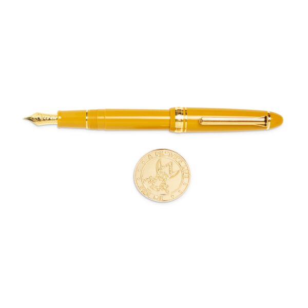 Classic Standard Fountain Pen - Image 2