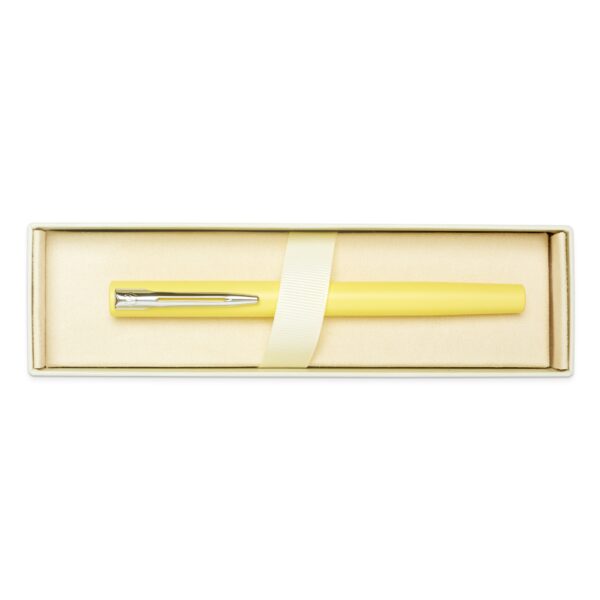 Elegant Pastel Pink Fountain Pen - Image 4