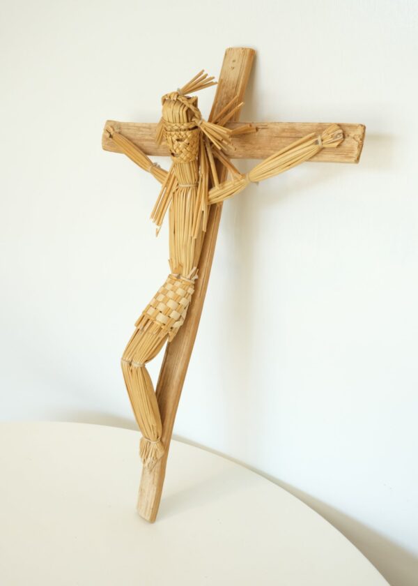 Folk Art Crucifix - Image 4
