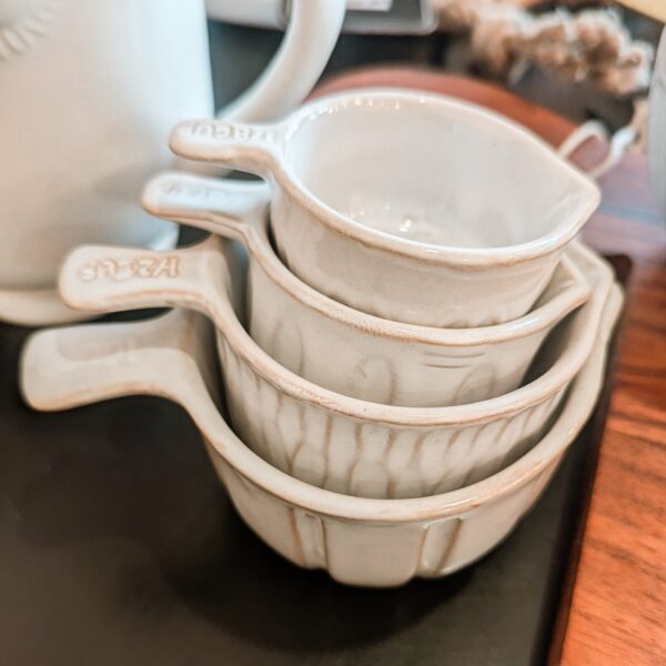 Set of 4 Measuring Cups - Image 3