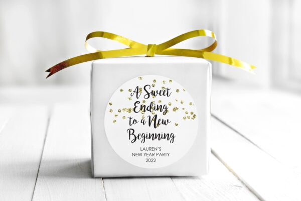 New Year's Favor Stickers Gold Confetti